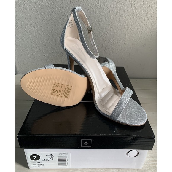 DB Studio Women's High Heel Stiletto Strappy Sandals NIB US Sz 7 Sparkle Silver - Picture 5 of 6